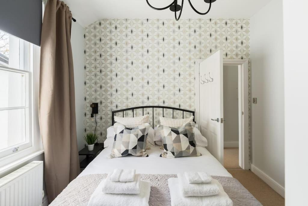 Fabulous Malvern Townhouse Great Malvern Eksteriør bilde
